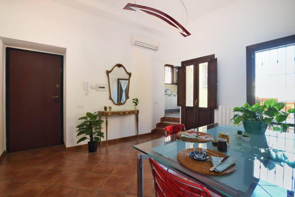 شقة Iflat Casa Teso Con Terrazza Sui Tetti باليرمو المظهر الخارجي الصورة