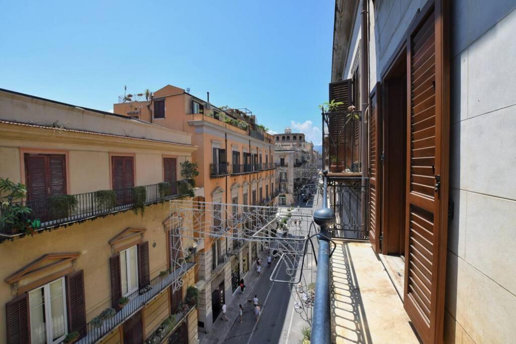 شقة Iflat Casa Teso Con Terrazza Sui Tetti باليرمو المظهر الخارجي الصورة